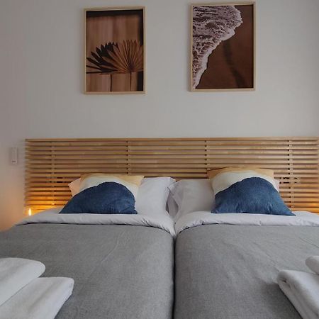 בנידורם Parralue Beach Front Home מראה חיצוני תמונה