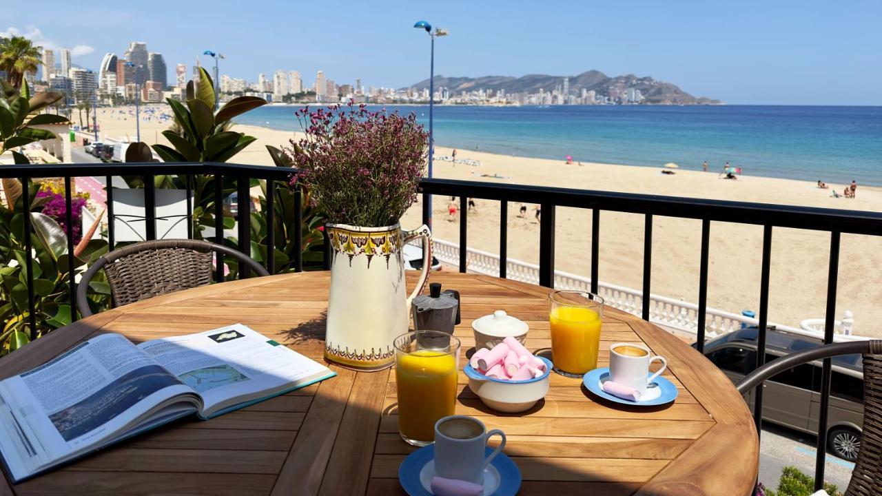 בנידורם Parralue Beach Front Home מראה חיצוני תמונה