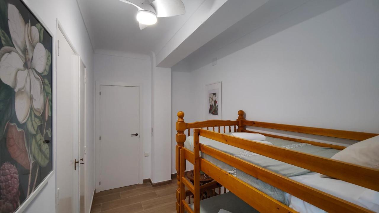 בנידורם Parralue Beach Front Home מראה חיצוני תמונה