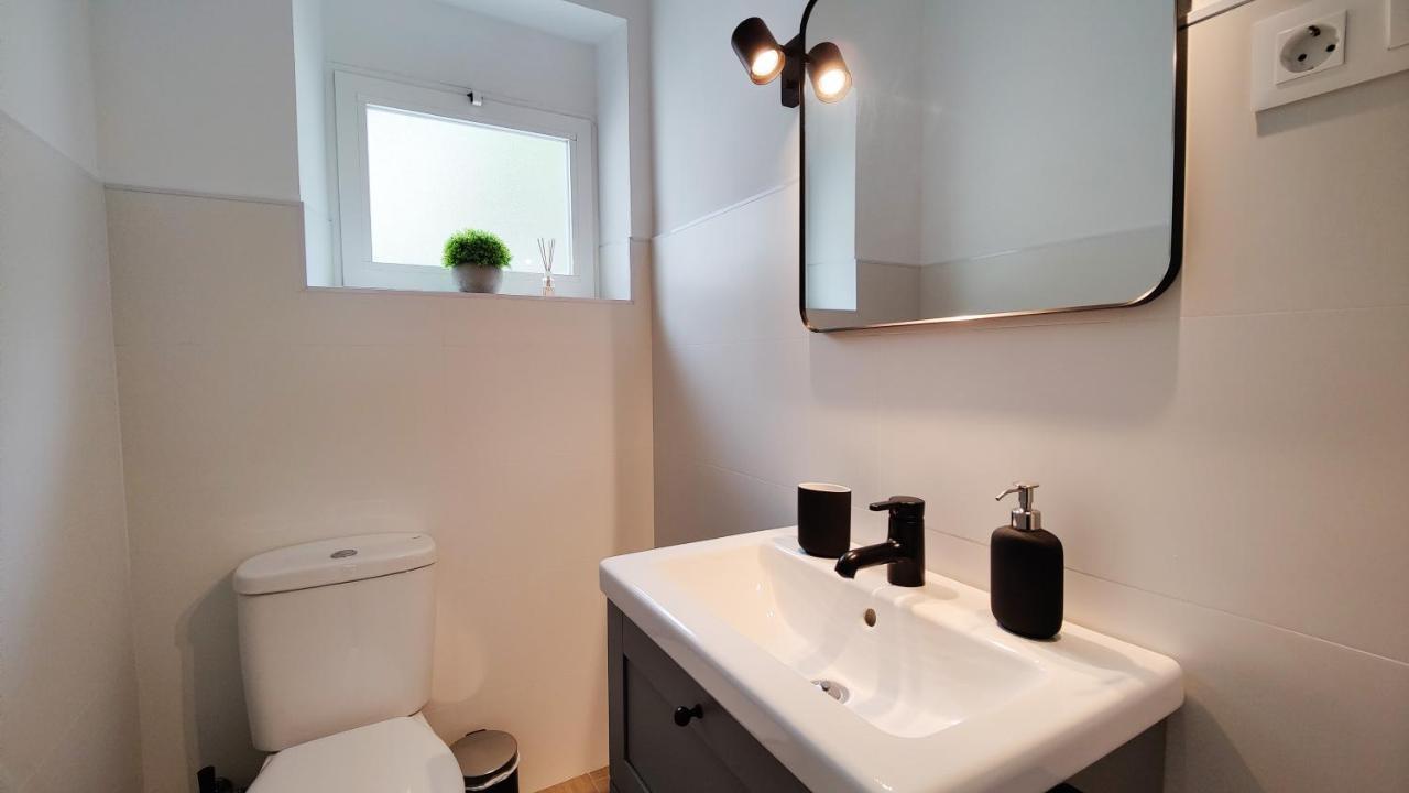 בנידורם Parralue Beach Front Home מראה חיצוני תמונה