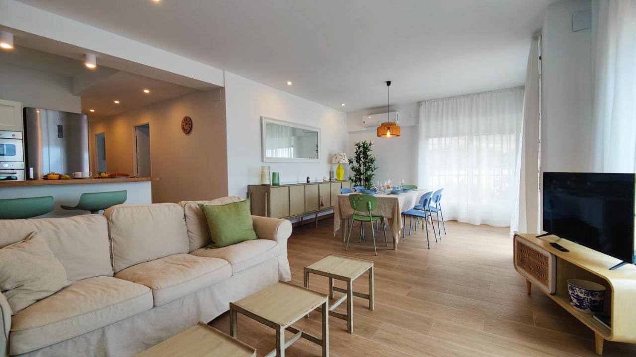 בנידורם Parralue Beach Front Home מראה חיצוני תמונה